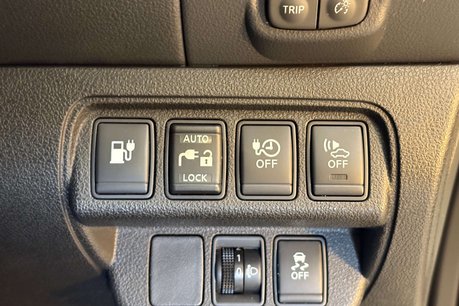 Nissan LEAF 24kWh Visia Hatchback 5dr Electric Auto (107 bhp) 48