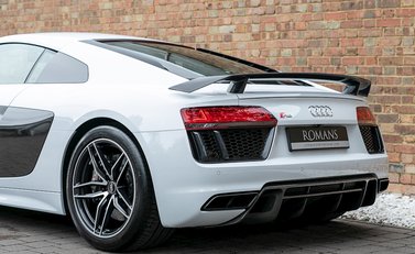 Audi R8 V10 Plus 21