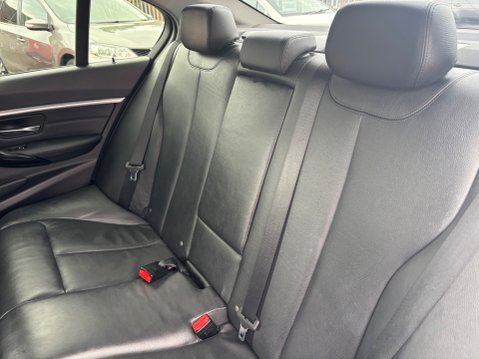 BMW 3 Series 320D SPORT 21