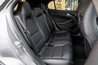Mercedes-Benz GLA Class GLA 200 D 4MATIC AMG LINE PREMIUM PLUS 42
