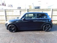 Mini Hatch 1.5 COOPER D 5 Dr 7