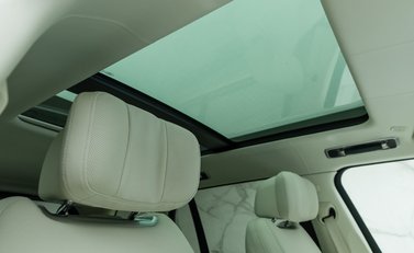 Land Rover Range Rover D350 AUTOBIOGRAPHY LWB 16