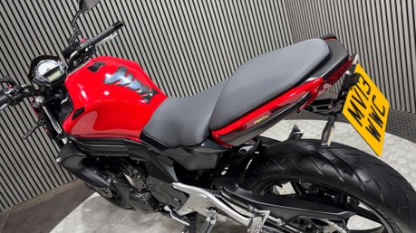 Kawasaki Er ER6 2013 ONLY 8K LONG MOT WARRANTY NAKED 650CC 13