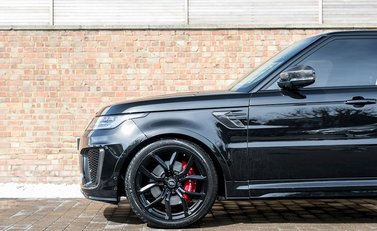 Land Rover Range Rover Sport 5.0 SVR 30