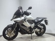 Honda VFR 2011 ONLY 22K NEW MOT SERVICED TOP BOX TOURER 800CC 5