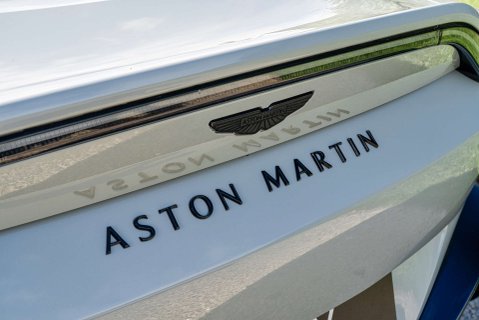 Aston Martin Vantage 4.0 Vantage V8 Auto 3dr 23