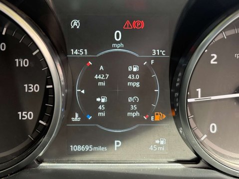Land Rover Discovery Sport 2.0 Discovery Sport Landmark TD4 Auto 4WD 5dr 34