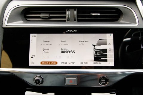 Jaguar I-Pace BLACK 33