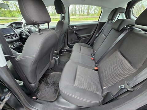 Peugeot 208 BLUEHDI S/S ACTIVE 19