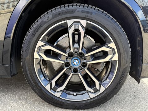 BMW iX1 30 66.5kWh M Sport SUV 5dr Electric Auto xDrive (11kW Charger) (313 ps) 14