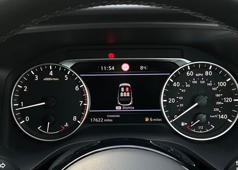 Nissan Qashqai DIG-T ACENTA PREMIUM MHEV 26