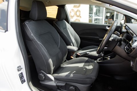 Ford Fiesta TITANIUM 30