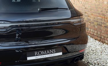 Porsche Macan GTS 25