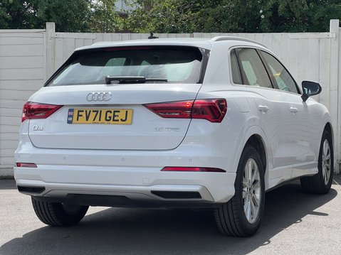 Audi Q3 1.5 TFSI CoD 35 Sport SUV 5dr Petrol Manual Euro 6 (s/s) (150 ps) 5