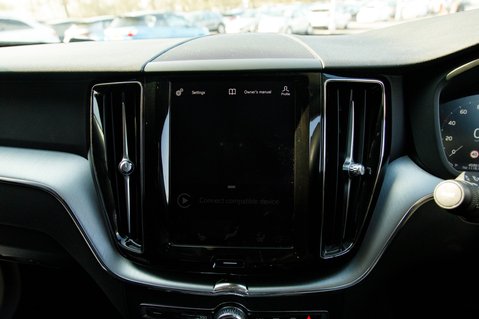 Volvo XC60 D4 MOMENTUM 25