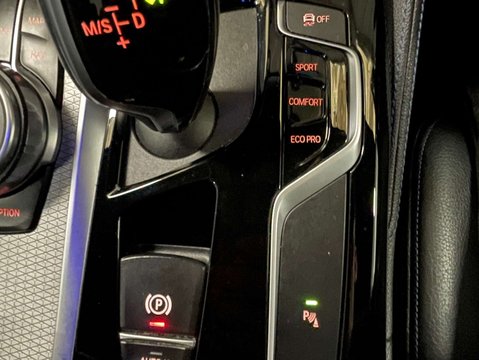 BMW 5 Series 3.0 530D xDrive M Sport Auto 4WD 4dr 31