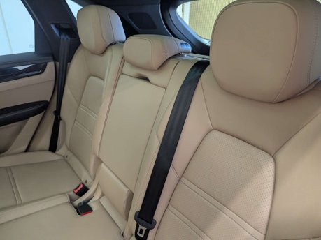 Porsche Cayenne 3.0 Cayenne V6 Auto 4WD 5dr 45