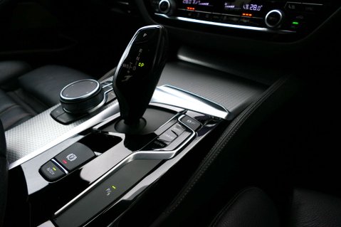 BMW 5 Series 2.0 530i M Sport Auto 4dr 27