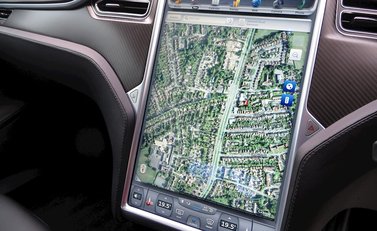 Tesla Model S P85 17