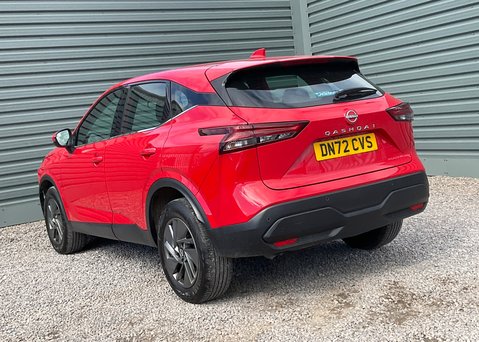 Nissan Qashqai DIG-T ACENTA PREMIUM MHEV 10