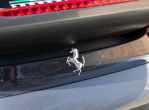 Ferrari 488 Pista 32