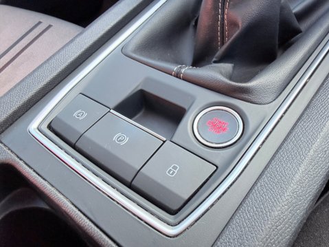 SEAT Leon 1.0 TSI EVO SE DYNAMIC 12