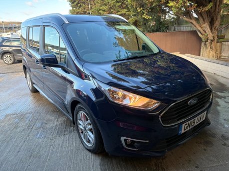 Ford Grand Tourneo Connect TITANIUM TDCI