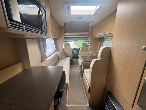 Bessacarr E 5 Berth | 4 Belts | Dinette | Rear Kitchen| Side Bathroom | Vanlux 9