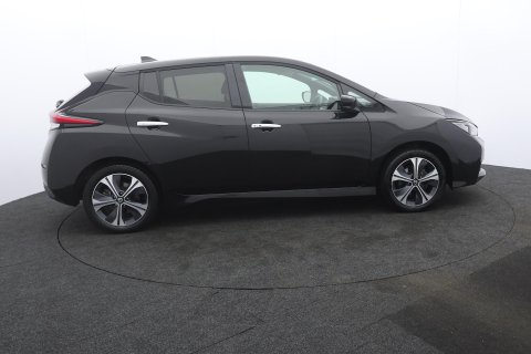 Nissan LEAF 5dr 160kW e+ Tekna 62kWh Automatic 2