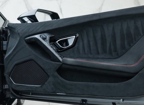 Lamborghini Huracan Spyder LP 640-4 PERFORMANTE 28