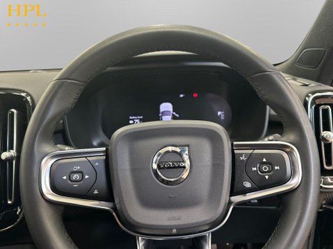 Volvo XC40 Recharge 69kWh Plus SUV 5dr Electric Auto (231 ps) 1 Owner - Dab - Bluetoo 13