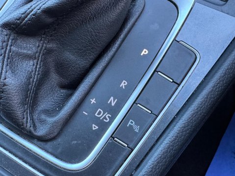 Volkswagen Golf 1.5 TSI EVO SE Nav DSG Euro 6 (s/s) 5dr 30