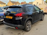 Peugeot 2008 ALLURE PREMIUM 9