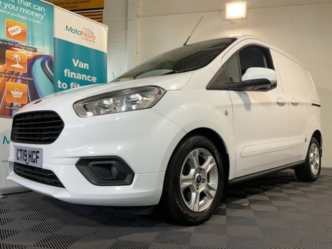 Ford Transit Courier 1.0 LIMITED 99 BHP 39