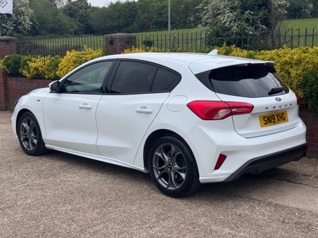Ford Focus 1.5 Focus ST-Line TDCi 5dr 13