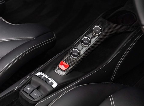 Ferrari 488 Spider 14