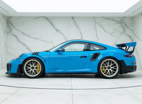Porsche 911 GT2 RS Weissach (991) 2