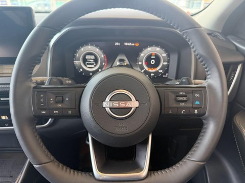 Nissan Qashqai 1.3 DIG-T MHEV N-Connecta XTRON Euro 6 (s/s) 5dr 25