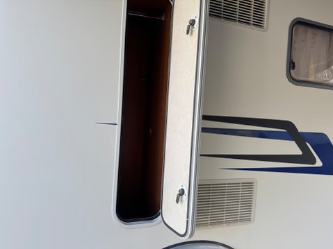 Euramobil Terrestra 590 LHD A CLASS 4 BERTH 4 BELTS 28