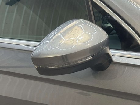 Volkswagen Tiguan 2.0 Tiguan SEL TDI 4Motion Semi-Auto 4WD 5dr 27