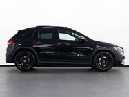 Mercedes-Benz GLA 2.0 GLA220d AMG Line (Premium Plus) SUV 5dr Diesel 8G-DCT 4MATIC Euro 6 (s/ 3
