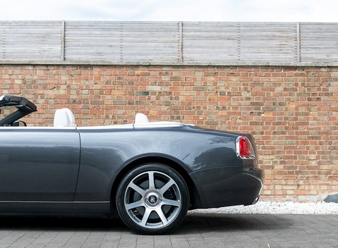 Rolls-Royce Dawn 27
