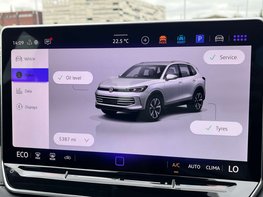 Volkswagen Tiguan 1.5 Tiguan Life TSi PHEV Semi-Auto 5dr 51