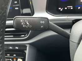 Volkswagen T-Roc 1.5 T-Roc Match TSI S-A 5dr 65