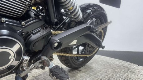 Ducati Scrambler 400 SIXTY 2 2016 14K NEW MOT A2 READY FULL SERVICE SPORTS EXHAUST 400CC 16