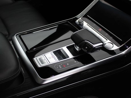 Audi Q8 3.0 Q8 S Line Edition 1 50 TDI Quattro Auto 4WD 5dr 