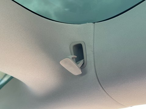 Tesla Model 3 STANDARD RANGE PLUS 37