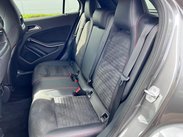 Mercedes-Benz GLA 2.1 GLA220d AMG Line 7G-DCT 4MATIC Euro 6 (s/s) 5dr 42