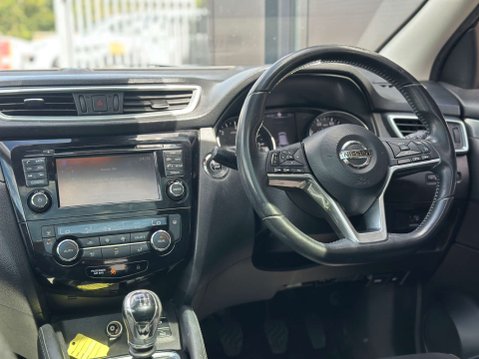 Nissan Qashqai 1.5 Qashqai N-Connecta dCi 5dr 25