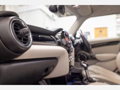 Mini Hatch 2.0 Cooper S Auto Euro 6 (s/s) 5dr 50